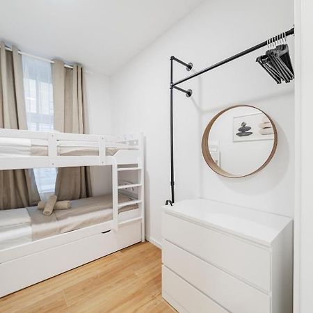 Central City Rooms By Home2 Vienne Extérieur photo