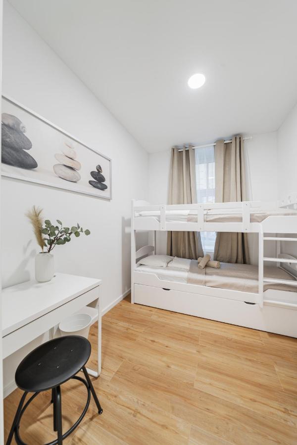Central City Rooms By Home2 Vienne Extérieur photo