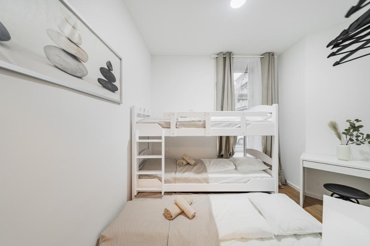 Central City Rooms By Home2 Vienne Extérieur photo