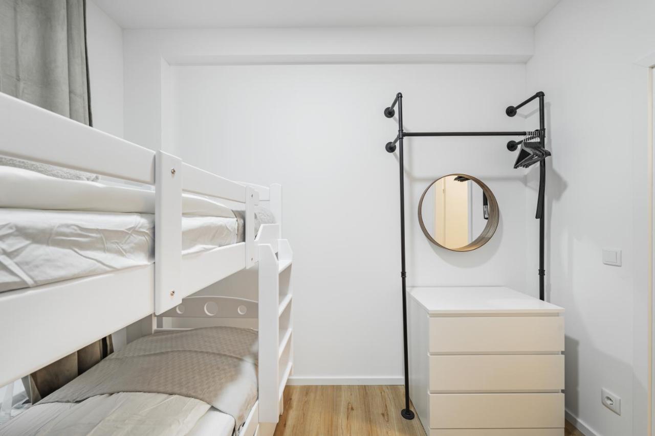 Central City Rooms By Home2 Vienne Extérieur photo